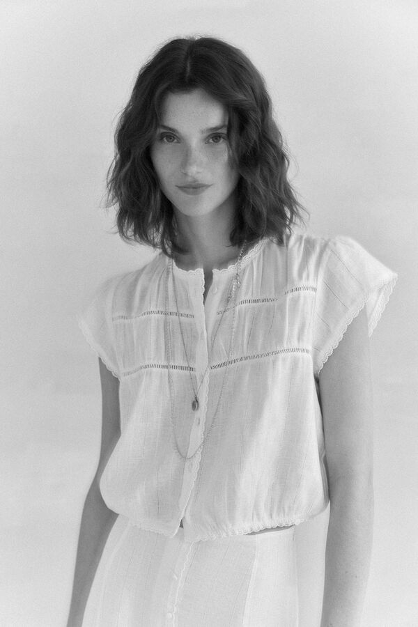Hoss Intropia Cira. Blusa de lino Marfil