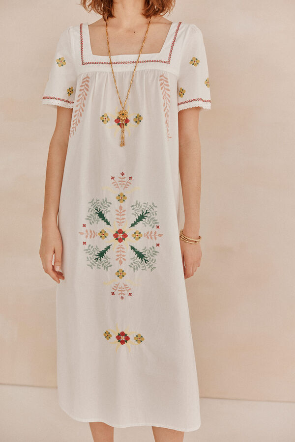 Hoss Intropia Louise. Vestido bordado Marfil