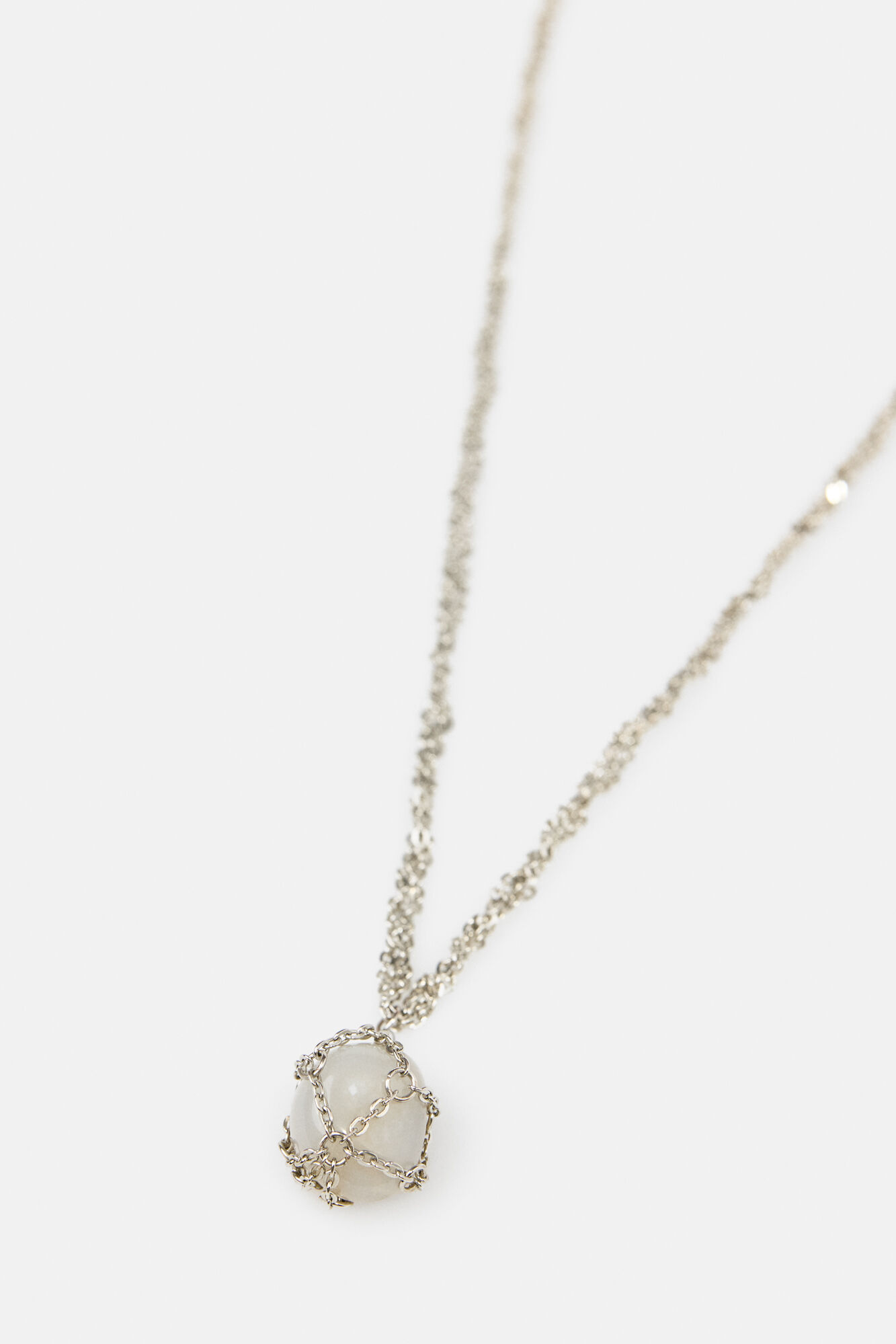 Hoss Intropia Luz. Collar con piedra natural
