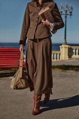 Hoss Intropia Reis. Saia plissada Castanho