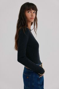 Hoss Intropia Nidia. Top com detalhe de ondas