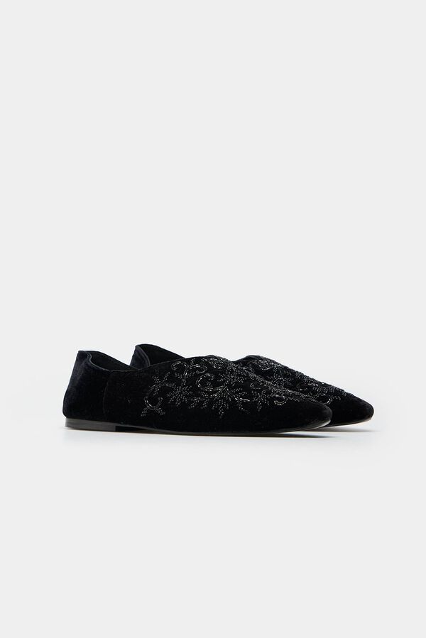 Hoss Intropia Maira. Babuchas de terciopelo Negro