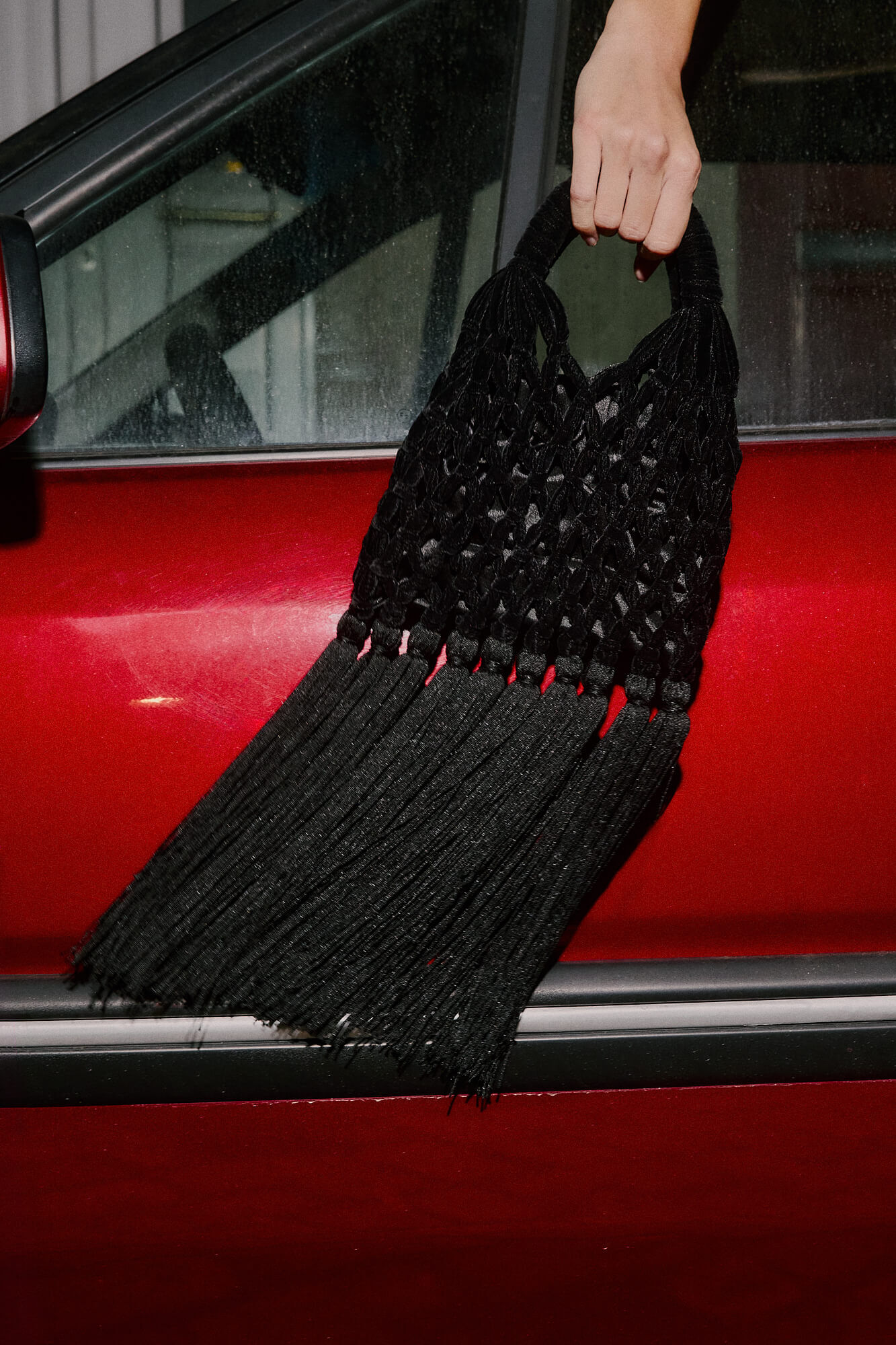 Hoss Intropia Naroa. Bolso de crochet de terciopelo