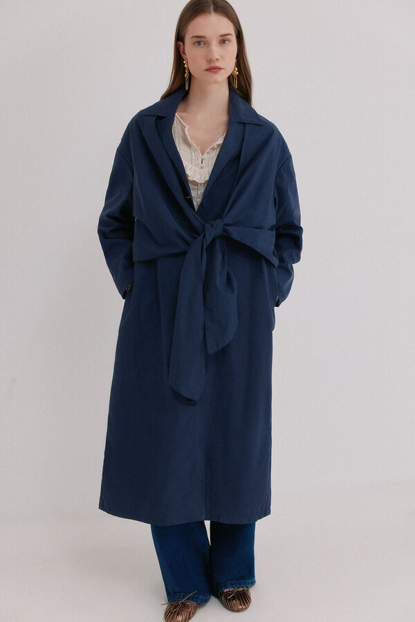 Hoss Intropia Darelle. Gabardina com la&ccedil;ada Azul