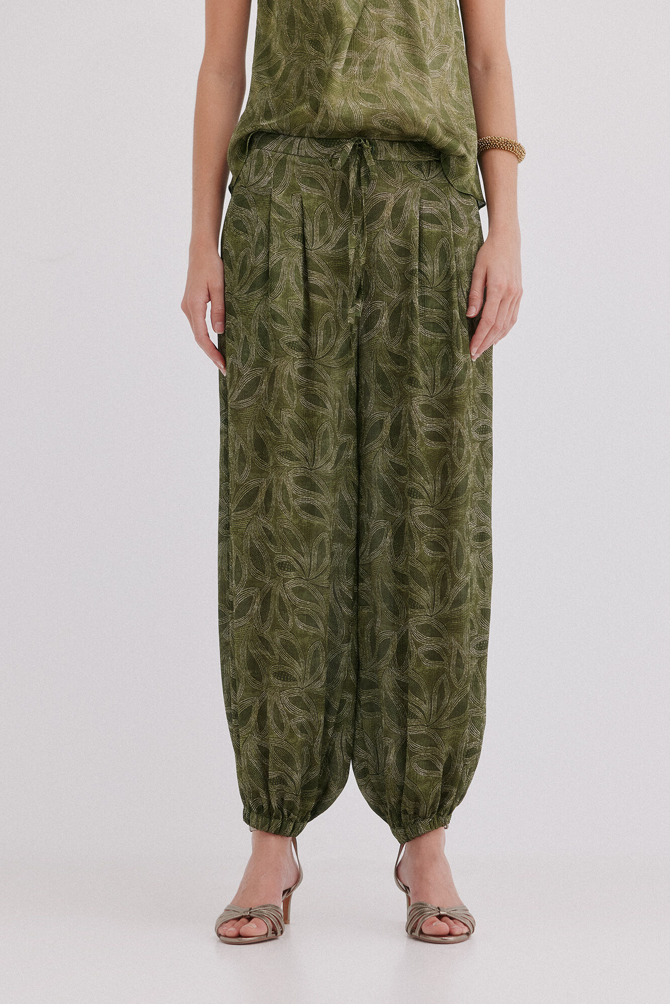 Hoss Intropia Perenna. Pantal&oacute;n fluido