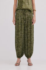 Hoss Intropia Perenna. Cal&ccedil;a fluida Verde