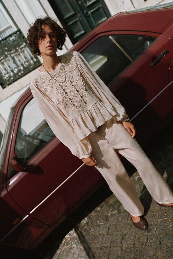 Hoss Intropia Ciane. Blusa rom&acirc;ntica Ecru