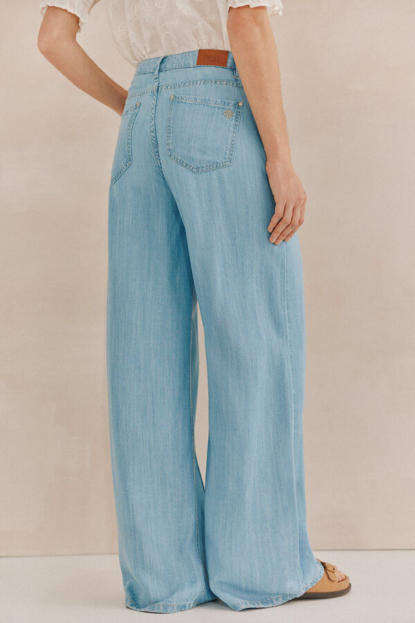 Hoss Intropia Bruna. Pantalón fluído. Azul