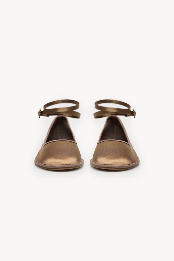 Hoss Intropia Maira. Persianas venezianas de cetim Khaki