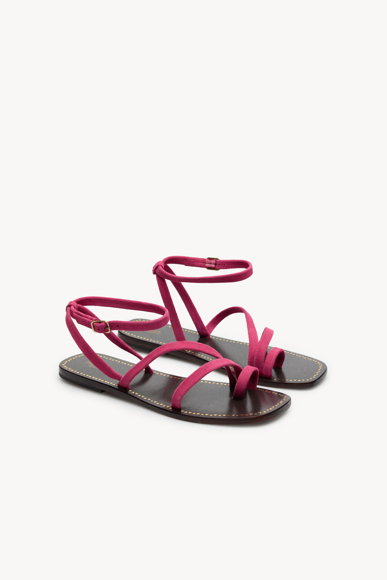 Hoss Intropia Maitane. sand&aacute;lias de croute