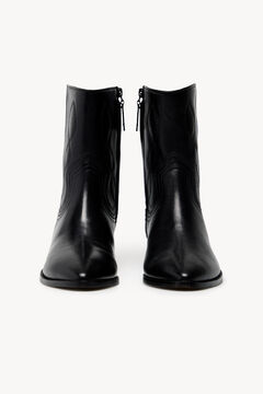 Hoss Intropia Maitane. Botines de piel Negro