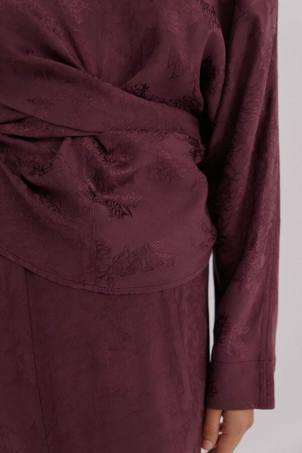 Hoss Intropia Gloria. Blusa estampado jacquard Granate