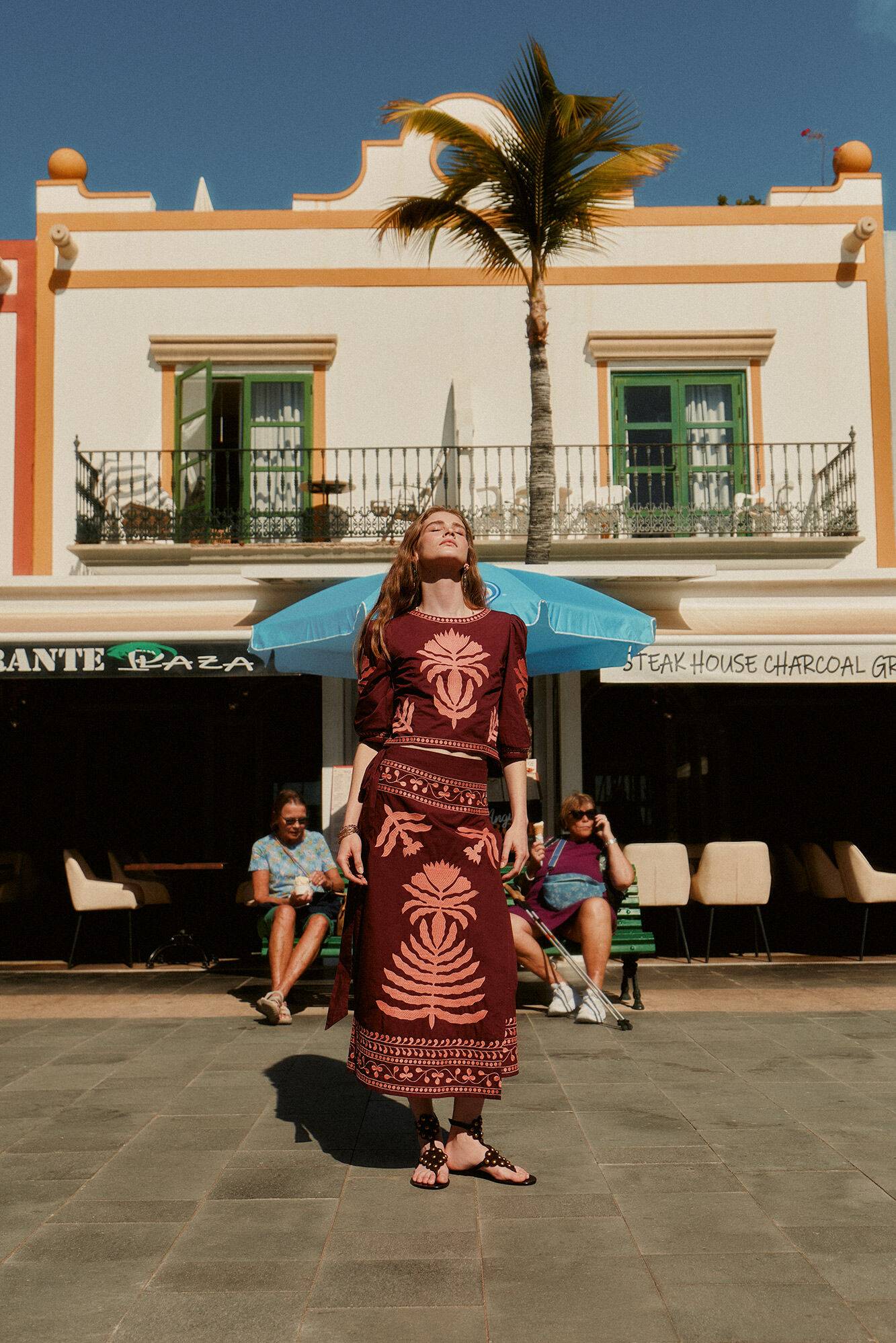 Hoss Intropia Renata. Falda pareo