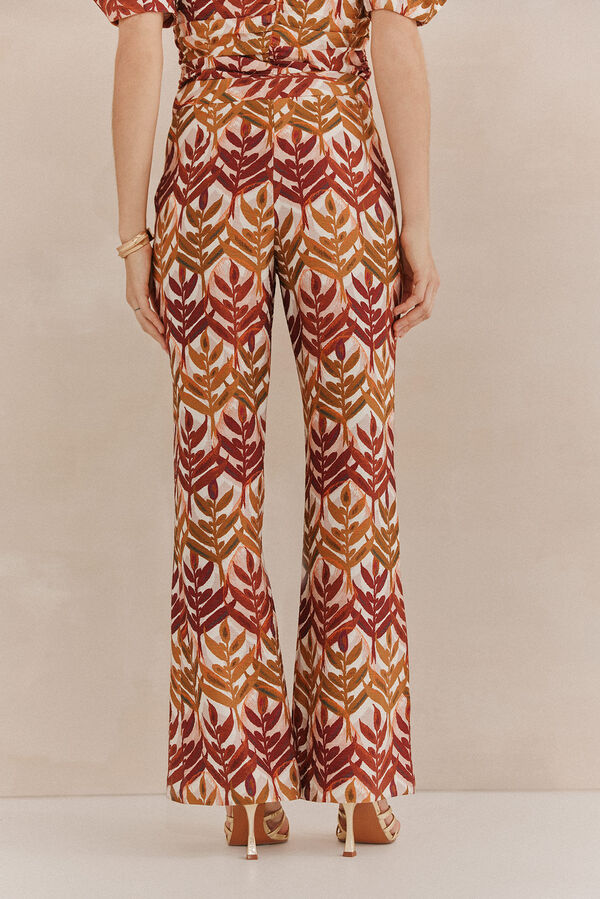 Hoss Intropia Parila. Pantalones fluidos Marron
