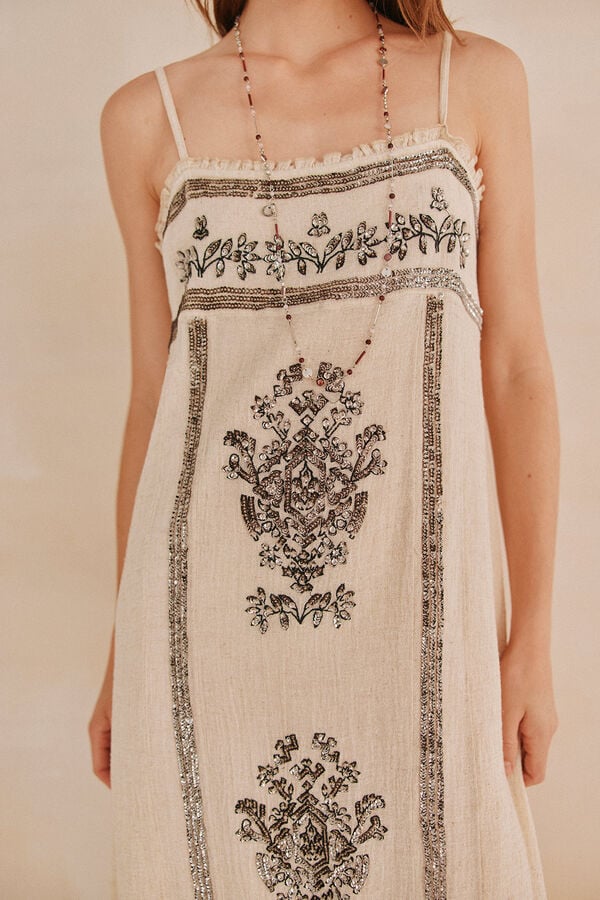 Hoss Intropia Lupita. Vestido bordado Marfil