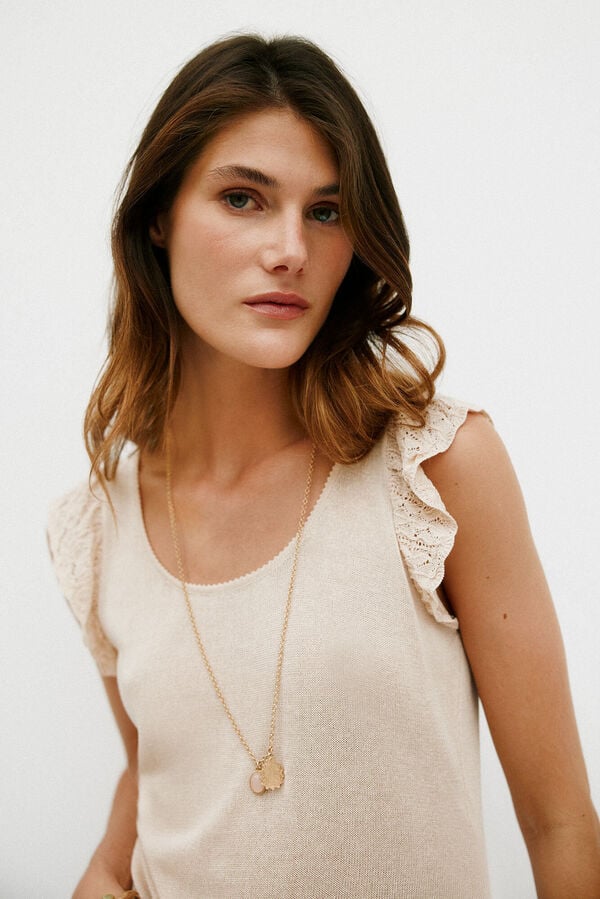 Hoss Intropia Nadia. Top con volantes Marfil