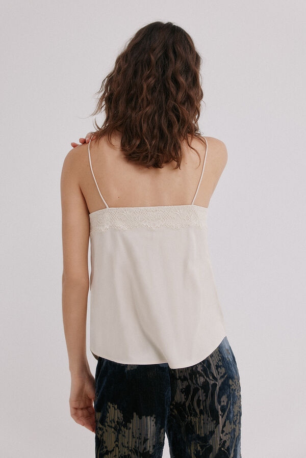 Hoss Intropia Cristina. Top lencero Marfil