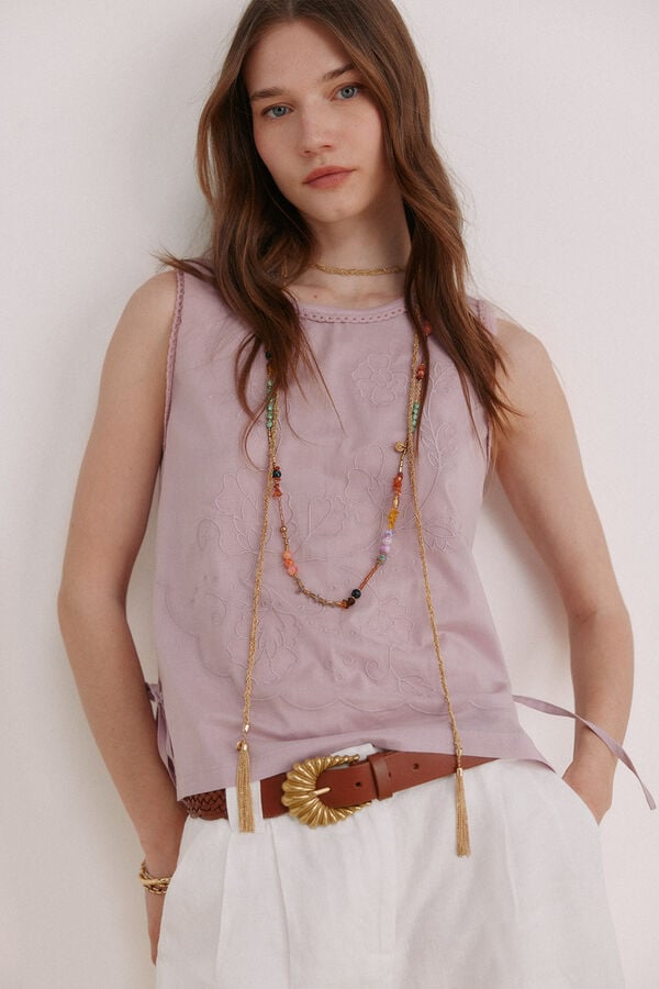 Hoss Intropia Marcela. Top bordado Lila