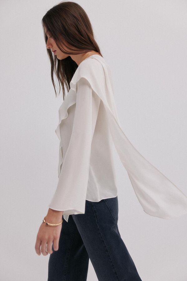 Hoss Intropia Guiado. Blusa com decote cruzado assimétrico Ecru