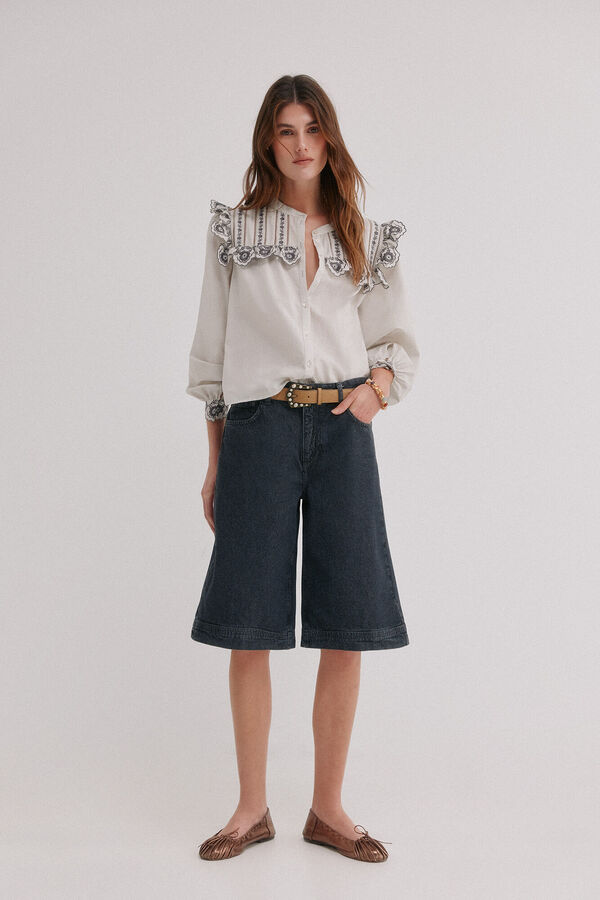 Hoss Intropia Carolina. Blusa bordada Gris