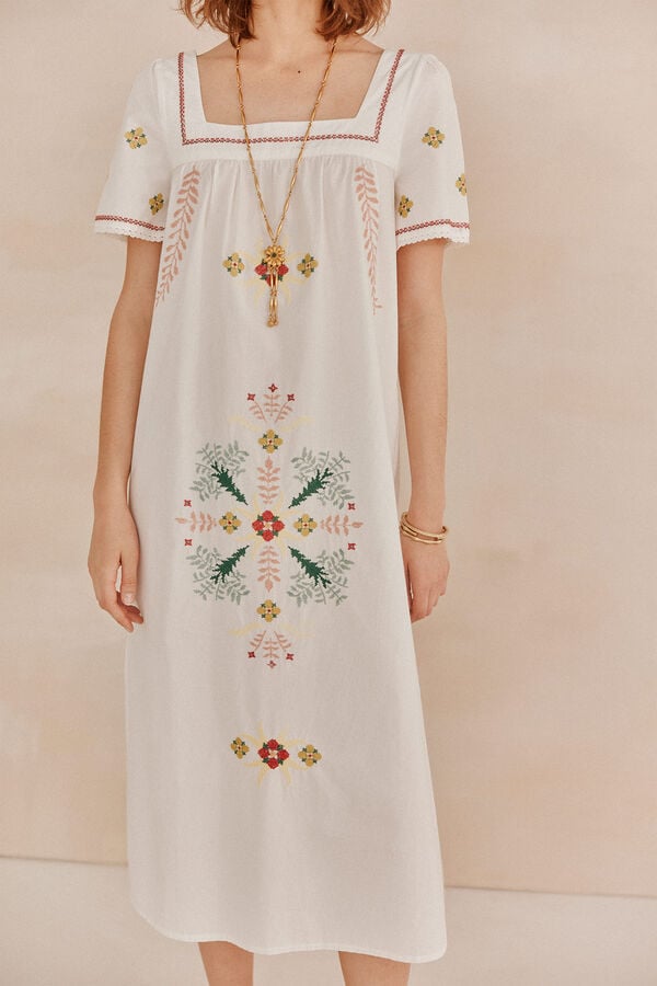 Hoss Intropia Luísa. Vestido bordado Ecru