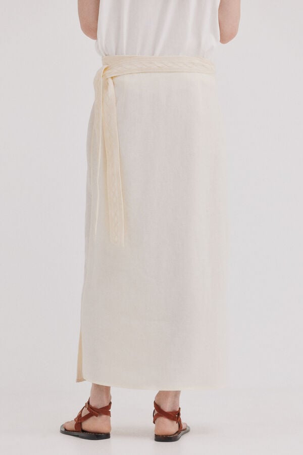 Hoss Intropia Renata. Saia cruzada Beige