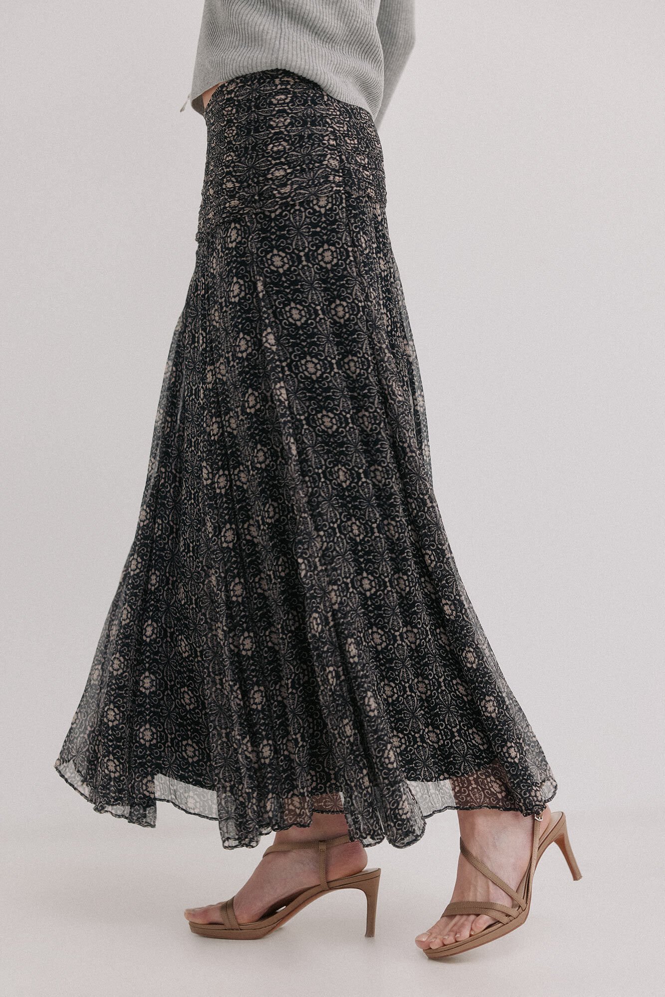 Hoss Intropia Roc&iacute;o. Saia estampada