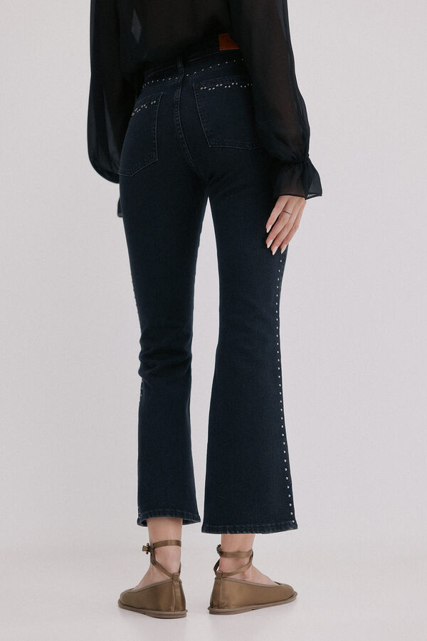 Hoss Intropia Basileia. Calça jeans com tachas Cinzento