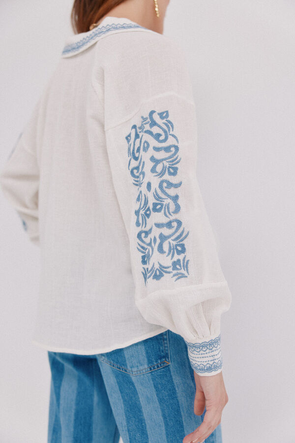 Hoss Intropia Carla. Blusa bordada Marfil