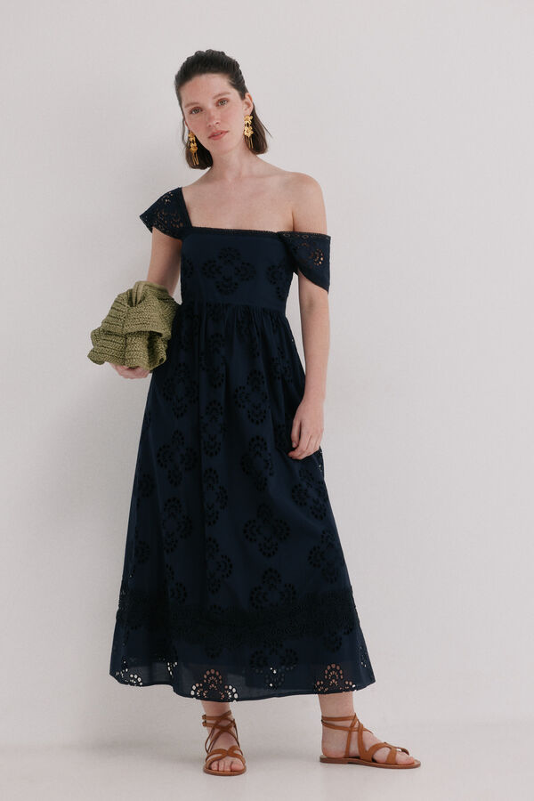 Hoss Intropia Abril. Vestido calado Preto