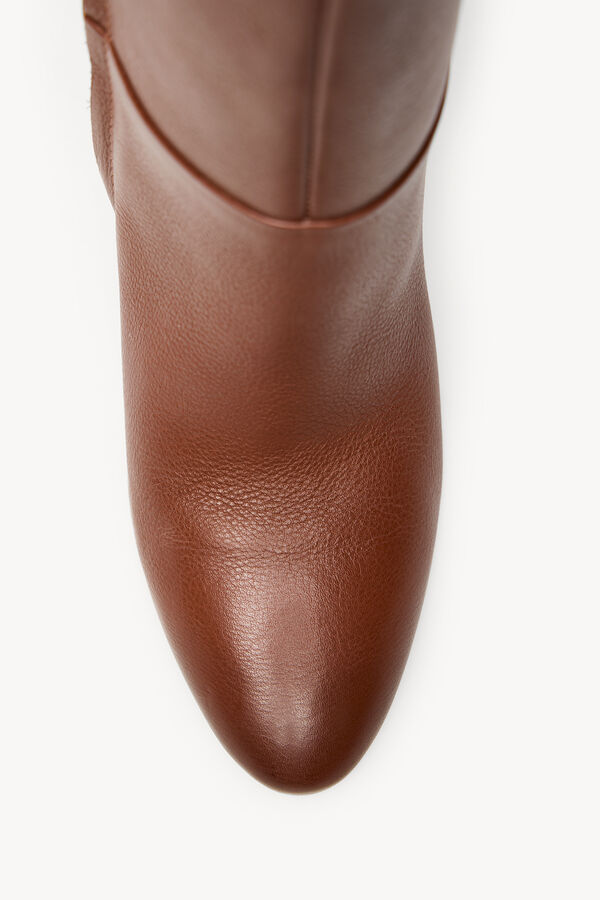 Hoss Intropia Lidia. Botas piel caña alta Marron