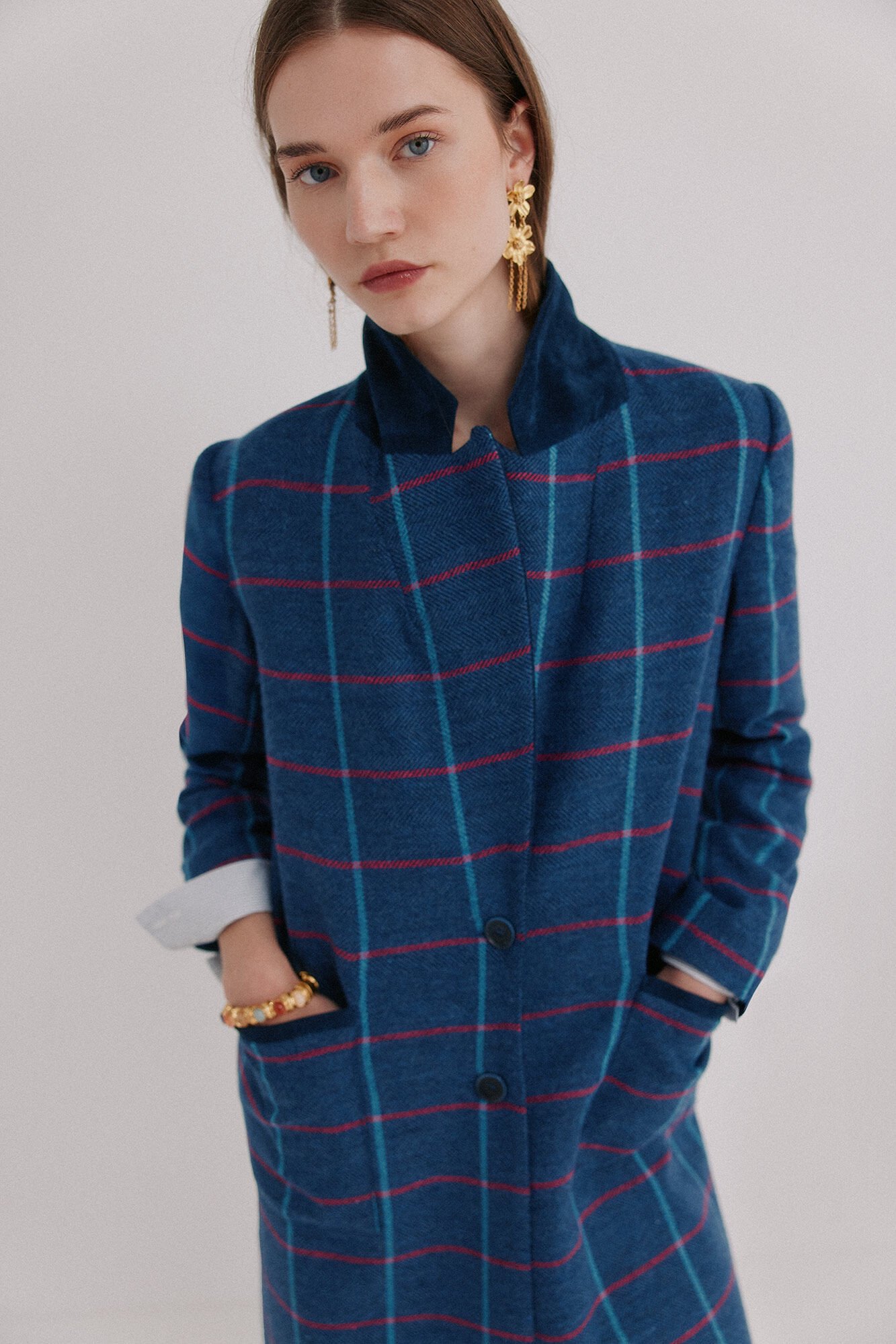 Hoss Intropia Felicia. Casaco comprido aos quadrados