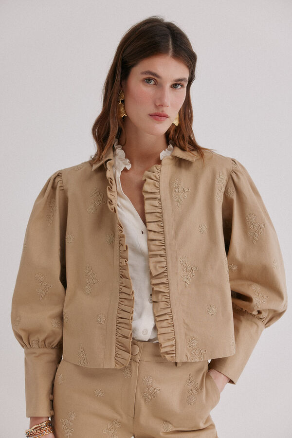 Hoss Intropia Eug&egrave;ne. Chaqueta corta Beige