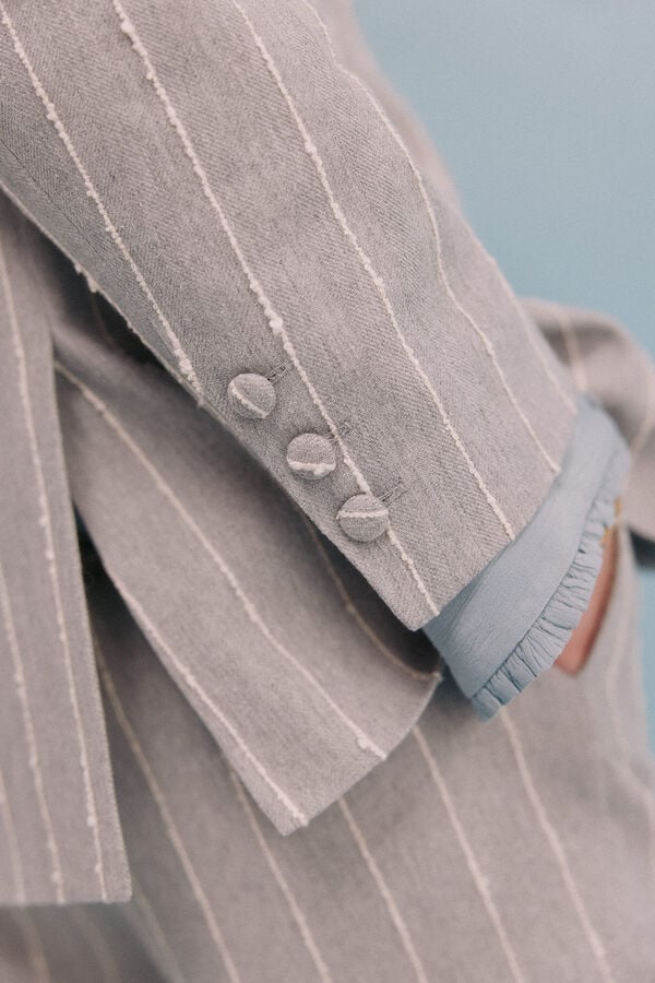 Hoss Intropia Elia. Blazer a rayas Gris