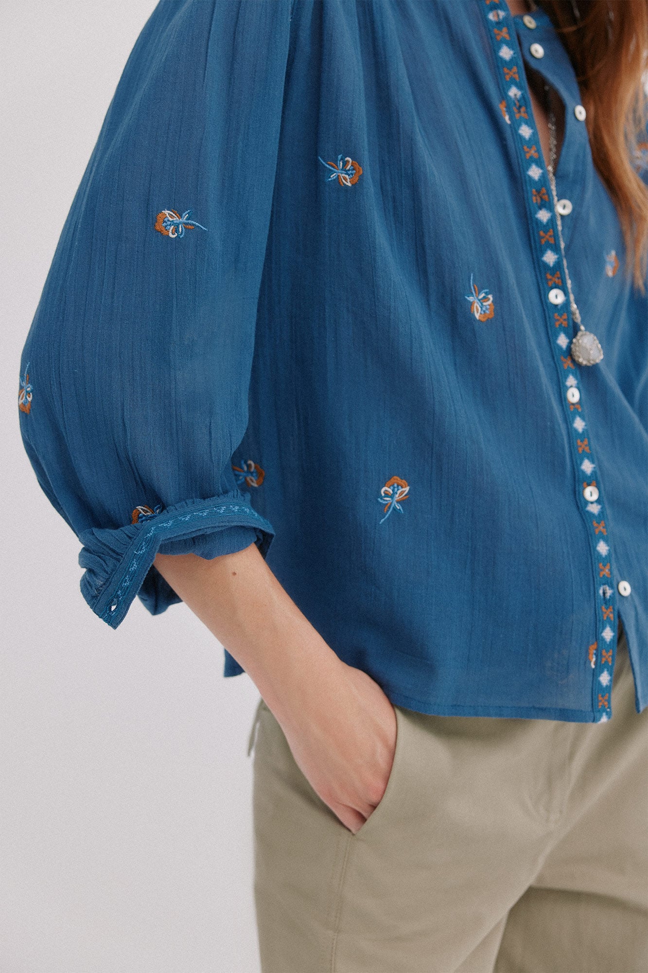 Hoss Intropia Blusa bordada Cesca