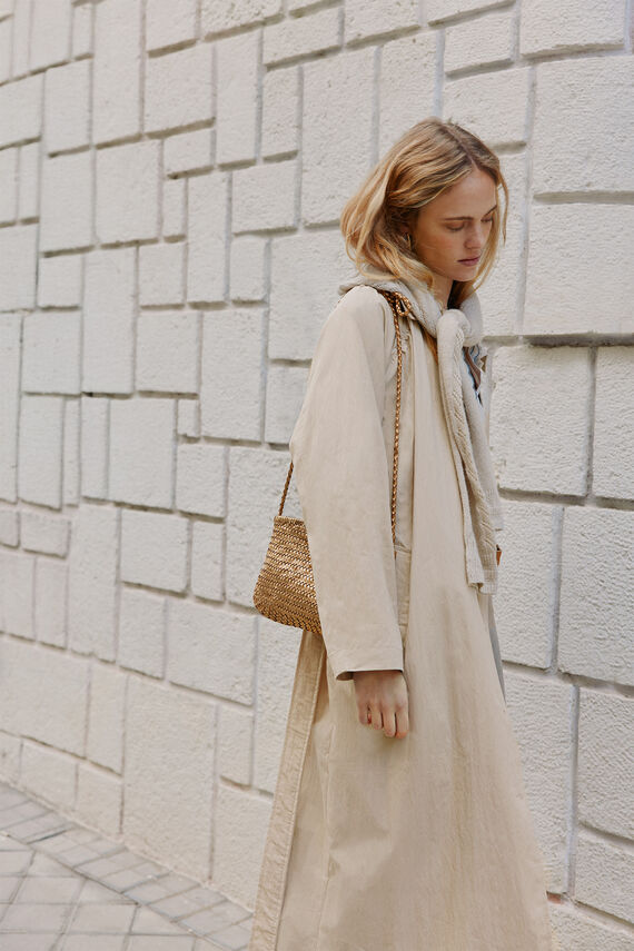 Abrigos de mujer Rebajas Hoss Intropia