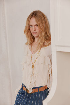 Hoss Intropia Carina. Blusa volantes. Beige