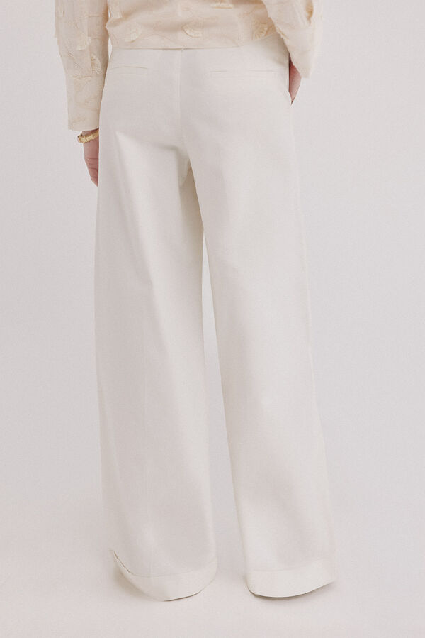 Hoss Intropia Polly. Pantal&oacute;n doble pliegue Marfil