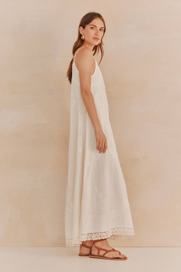 Hoss Intropia Lavinia. Vestido bordado Marfil
