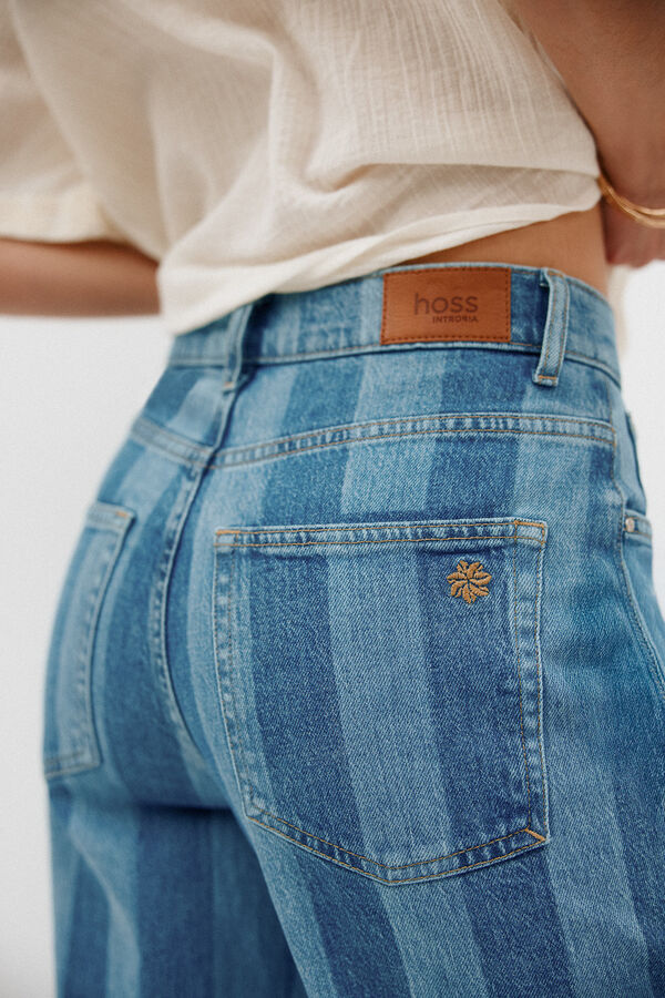Hoss Intropia Blanca. Jeans riscas Azul
