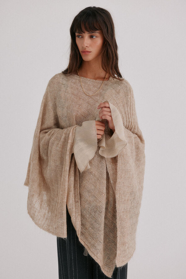 Hoss Intropia Näelle. Capa de malha Beige