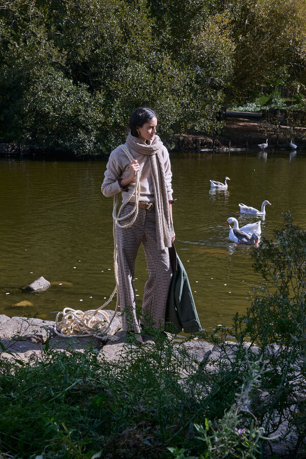 Hoss Intropia Prado. Calça xadrez Ecru