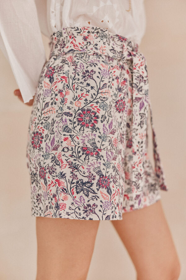 Hoss Intropia Top lencero bordado. Multicolor