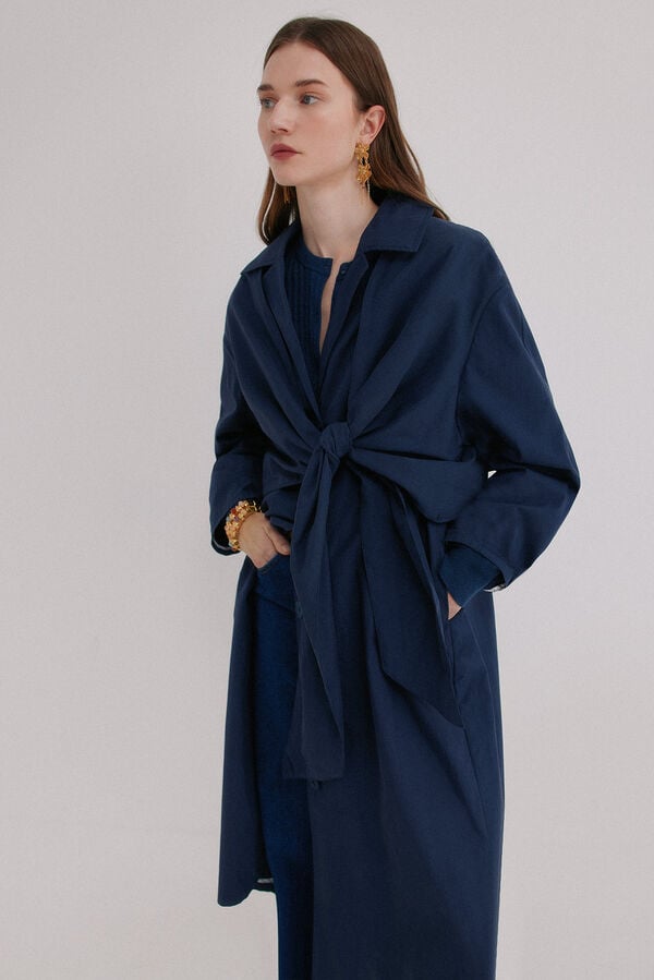 Hoss Intropia Darelle. Gabardina com la&ccedil;ada Azul