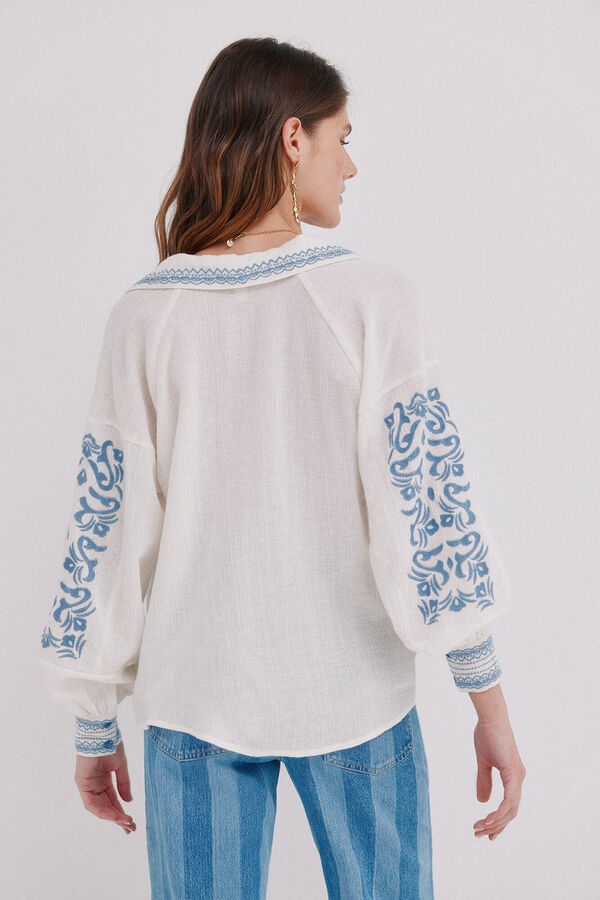 Hoss Intropia Carla. Blusa bordada Marfil