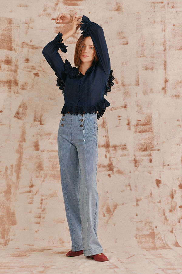 Hoss Intropia Caroline. Blusa com gola. Azul