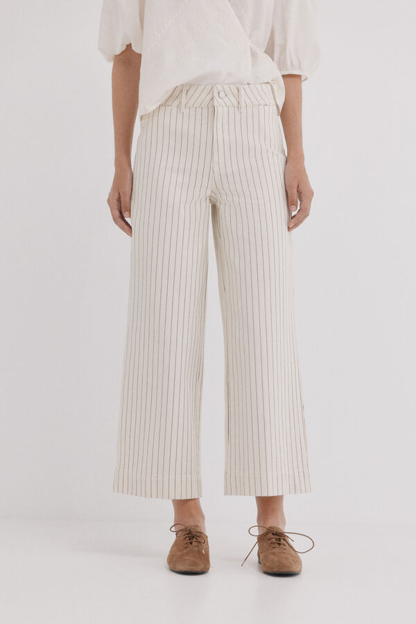 Hoss Intropia Belinda. Jeans rectos Marfil