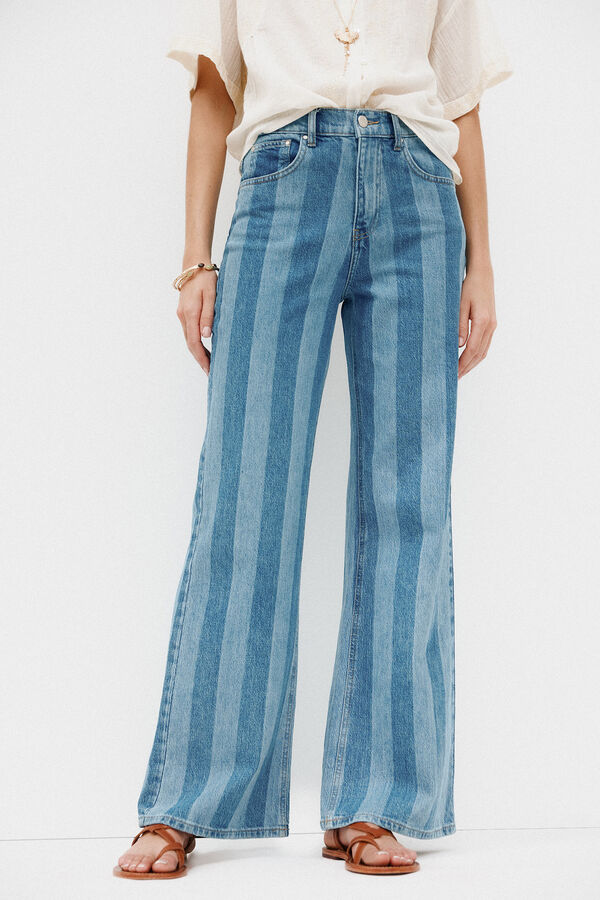 Hoss Intropia Blanca. Jeans riscas Azul