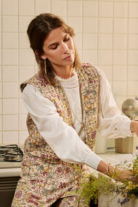 Hoss Intropia Edith. Colete estampado