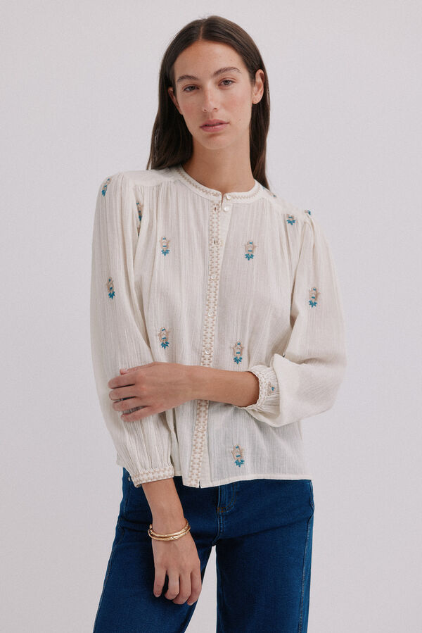 Hoss Intropia Carina. Blusa bordada Ecru